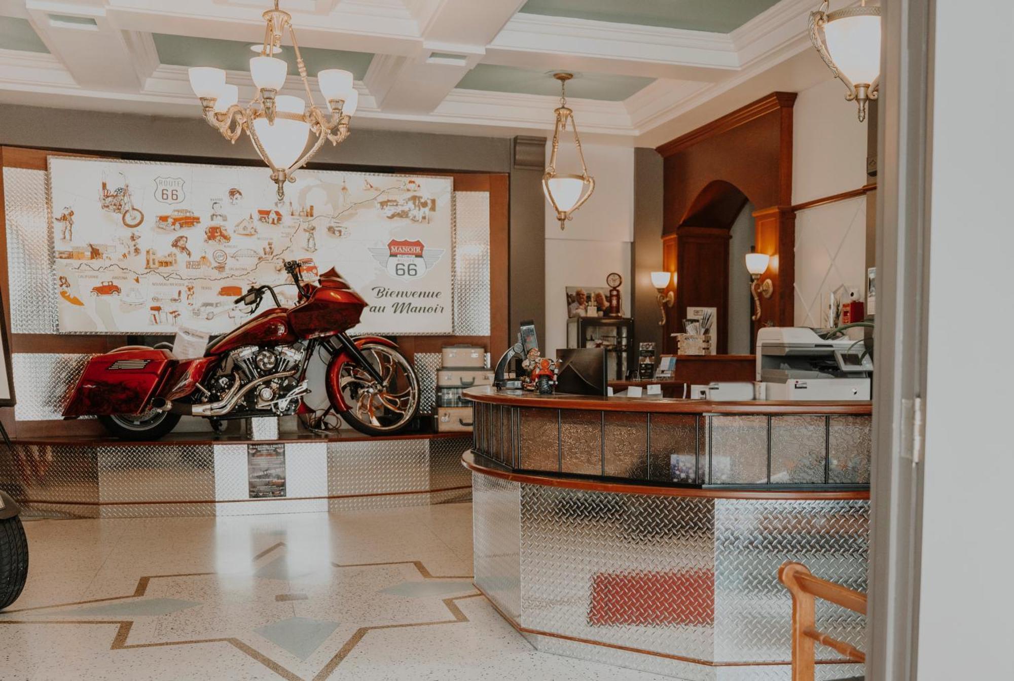 Hotel Historique Route 66 Saint-Victor Extérieur photo